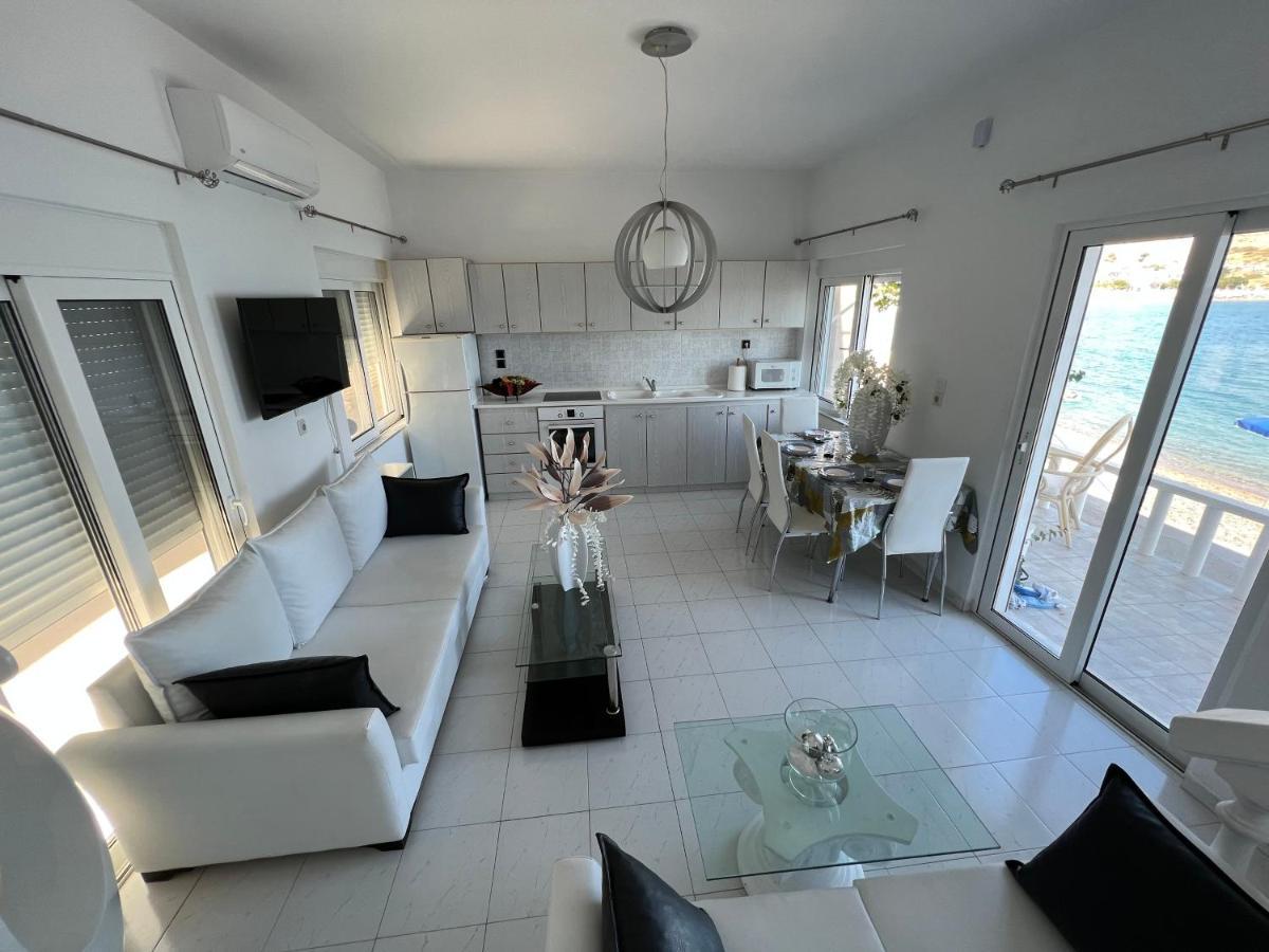 Villa Blanca Haraki Exteriör bild