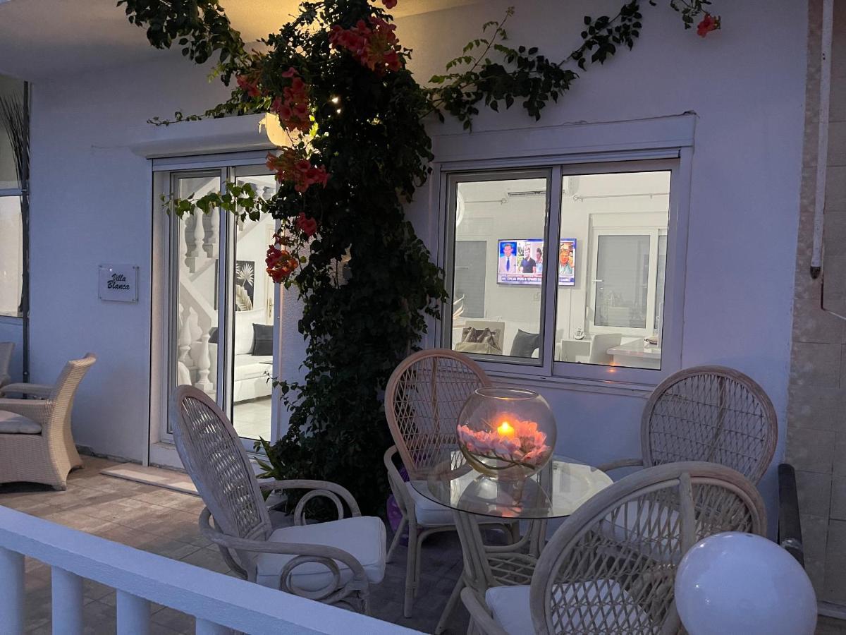 Villa Blanca Haraki Exteriör bild