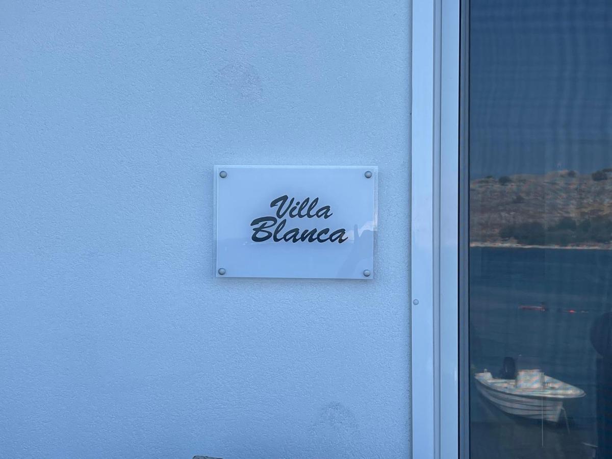 Villa Blanca Haraki Exteriör bild