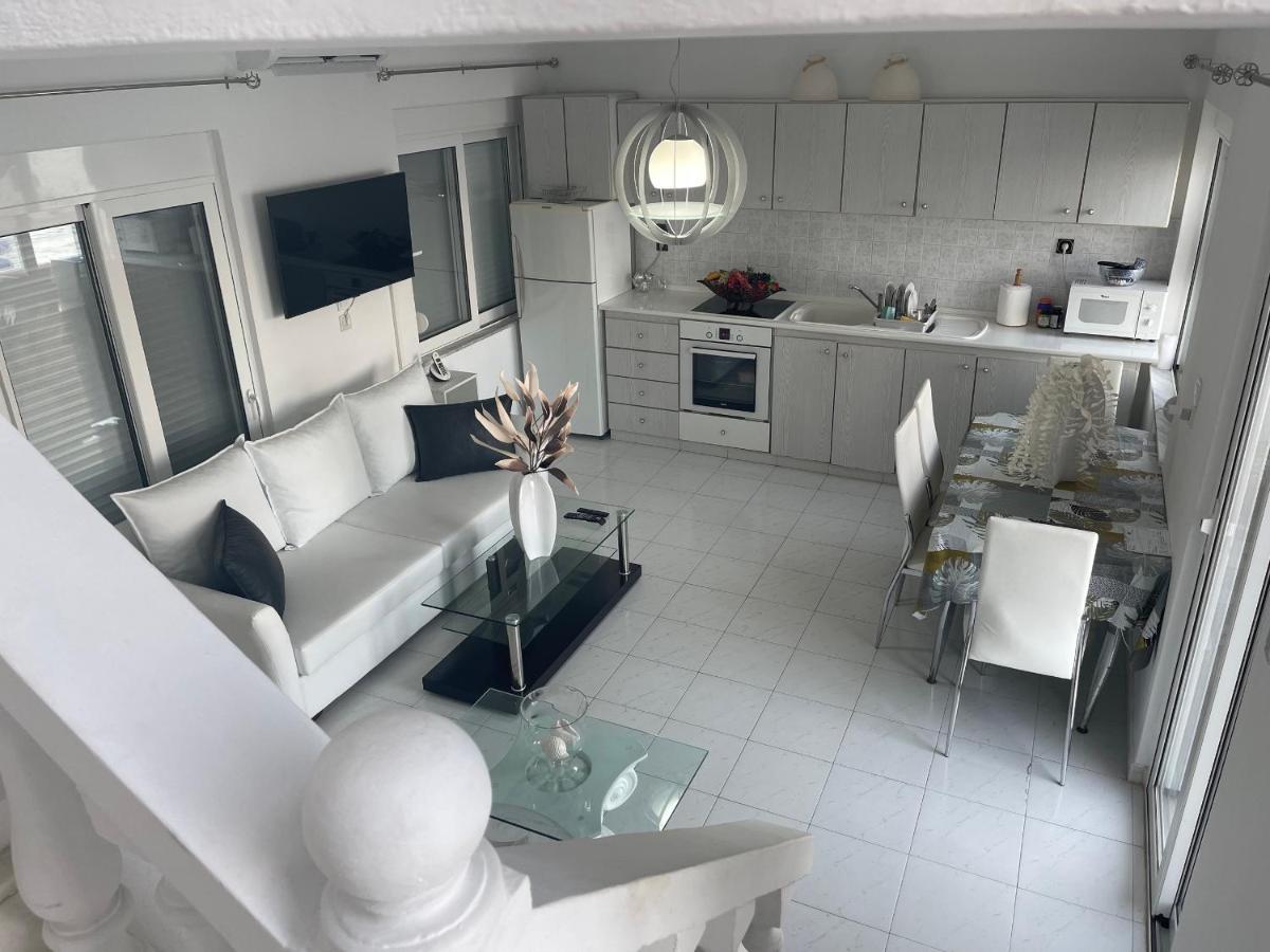 Villa Blanca Haraki Exteriör bild
