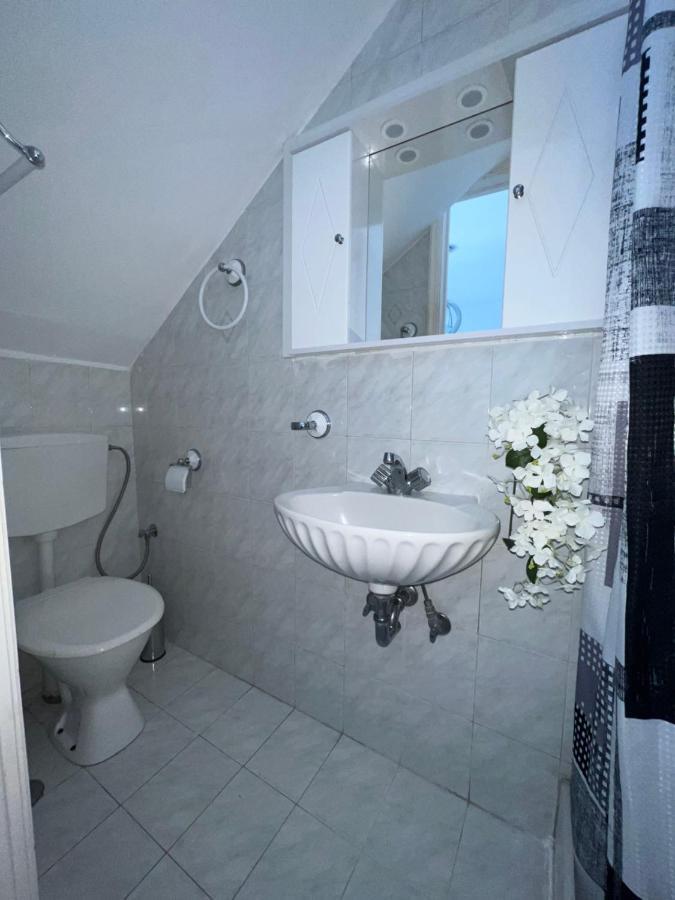Villa Blanca Haraki Exteriör bild