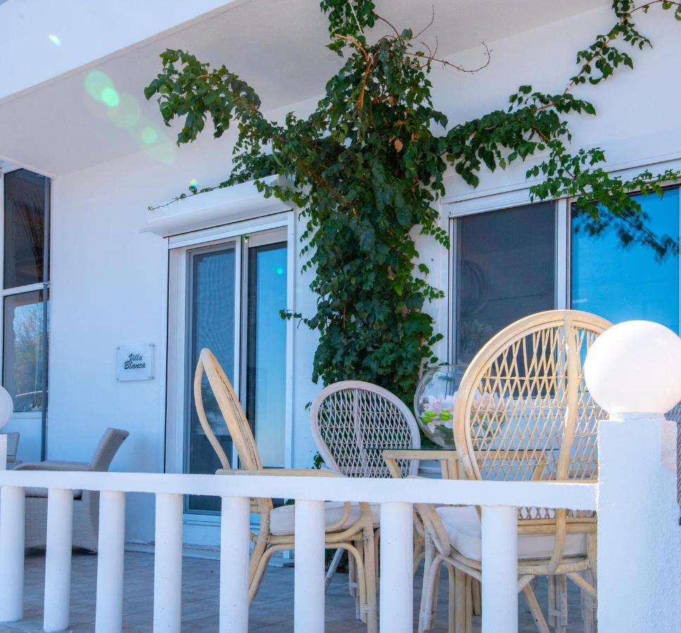 Villa Blanca Haraki Exteriör bild
